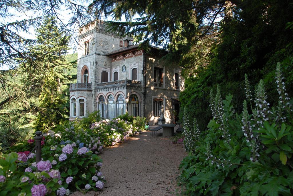 Апартаменты Il Parco E Gli Affreschi Варезе Экстерьер фото
